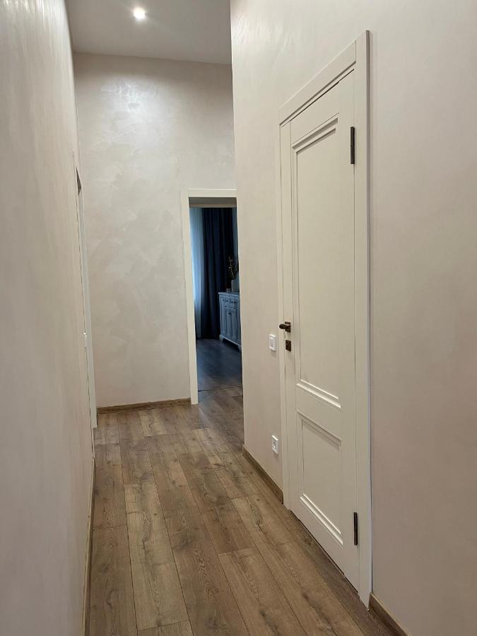 Pride Apartment Lviv Eksteriør bilde